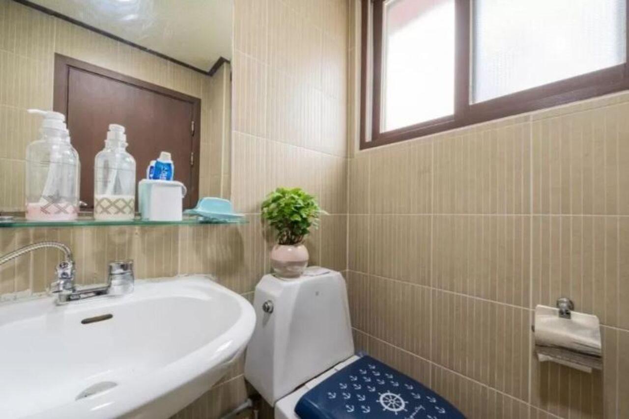 Red Panda Hotel Сеул Екстериор снимка